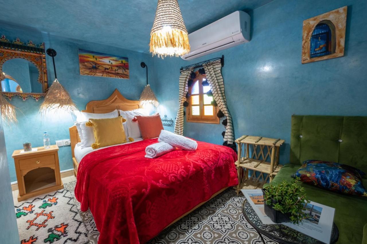 Riad Mosaic Šafšawán Exteriér fotografie